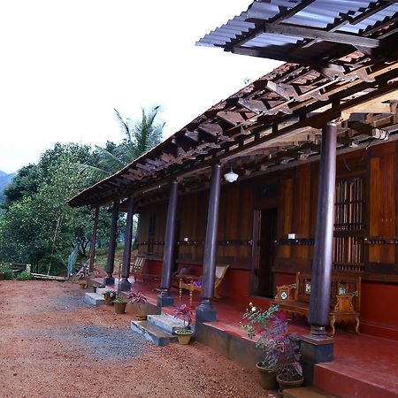 Malayoram Heritage Villa Munnar Kumudi Luaran gambar